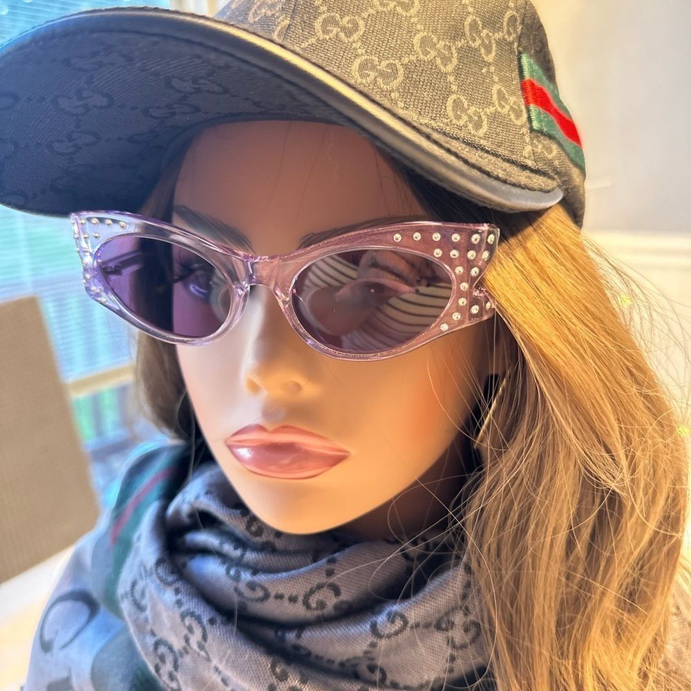 ALEXANDER McQueen Cat Eye Sunglasses